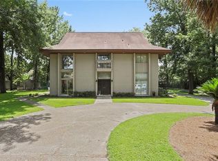10000 Fort Knox Ct, River Ridge, LA 70123
