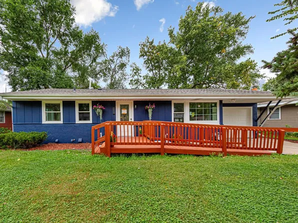 5307 Newton Ave N, Brooklyn Center, MN 55430