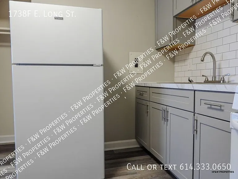 1738F E Long St — Photo 28