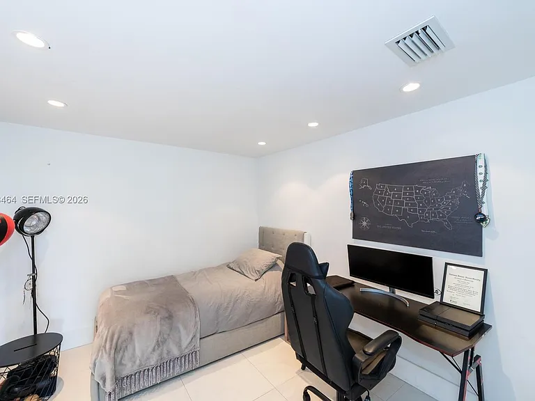 781 Crandon Blvd #405 — Photo 22