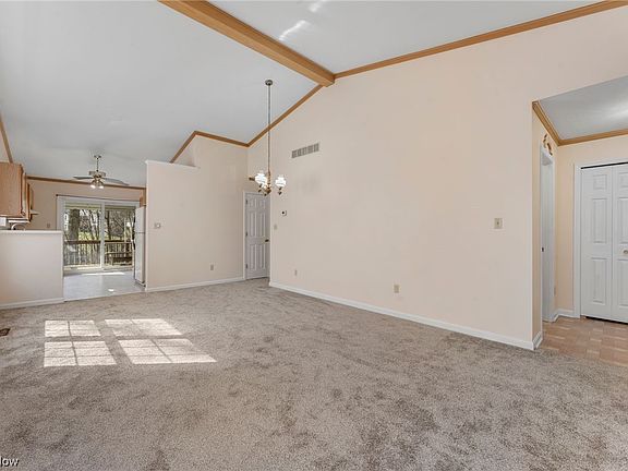 4th image of 1492 Julian St