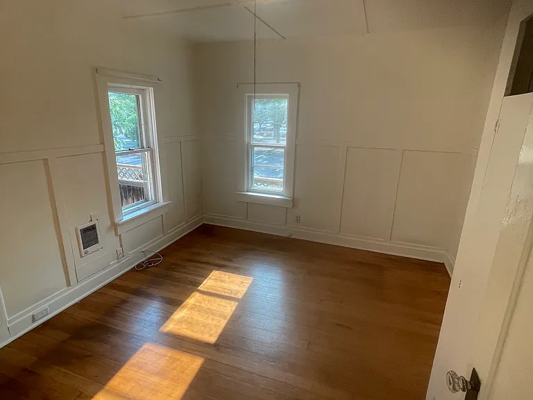 616 SE Mill St #1 — Photo 12