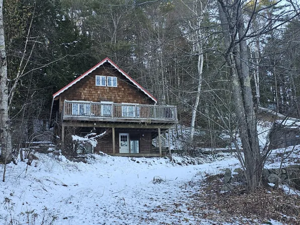 618 Quaker Ridge Road, Greene, ME 04236