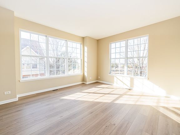 4th image of 4325 Timber Ridge Ct