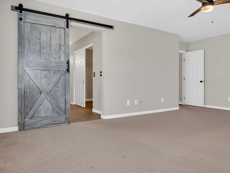 2279 Autumn Fire Ct — Photo 20