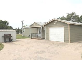 1577 E 119th St, Mulvane, KS 67110