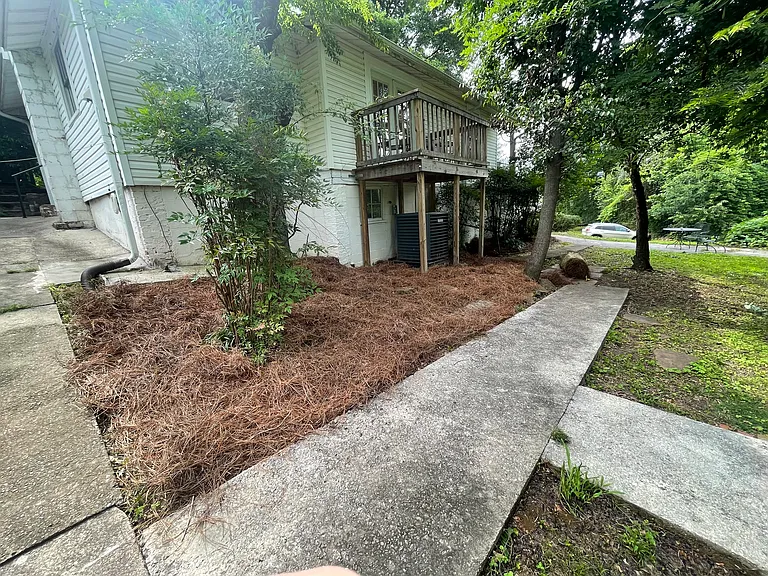 4245 Oakview Ln — Photo 11
