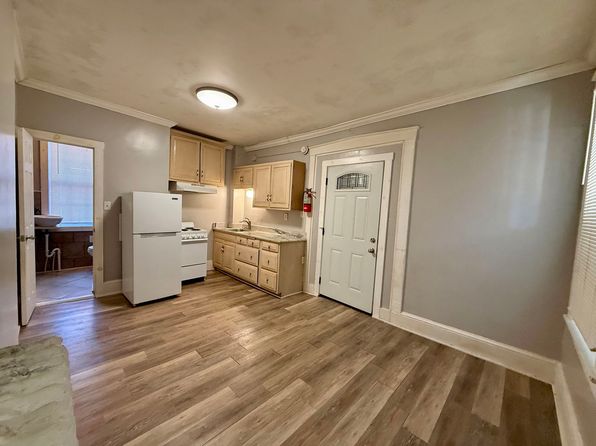 112 S Prince St APT 1