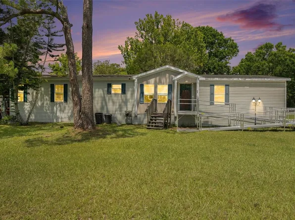 7213 Orchard Dr, Wesley Chapel, FL 33545