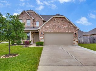 1526 Brook Hollow Dr, Pearland, TX 77581