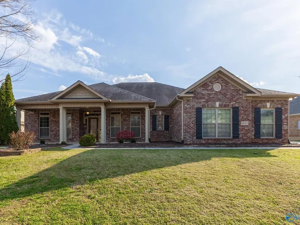 442 Jasmine Dr, Madison, AL 35757