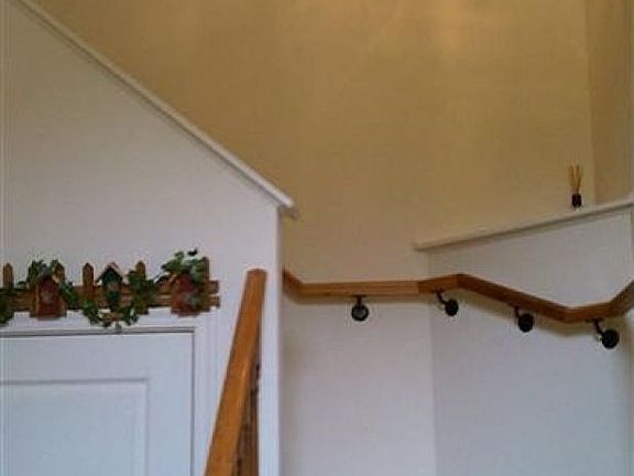 3rd image of 2264 Edenderry Dr