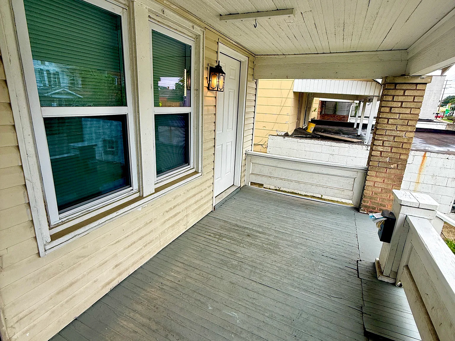 3 bed, 1056 sqft, $1,195 — Photo 2