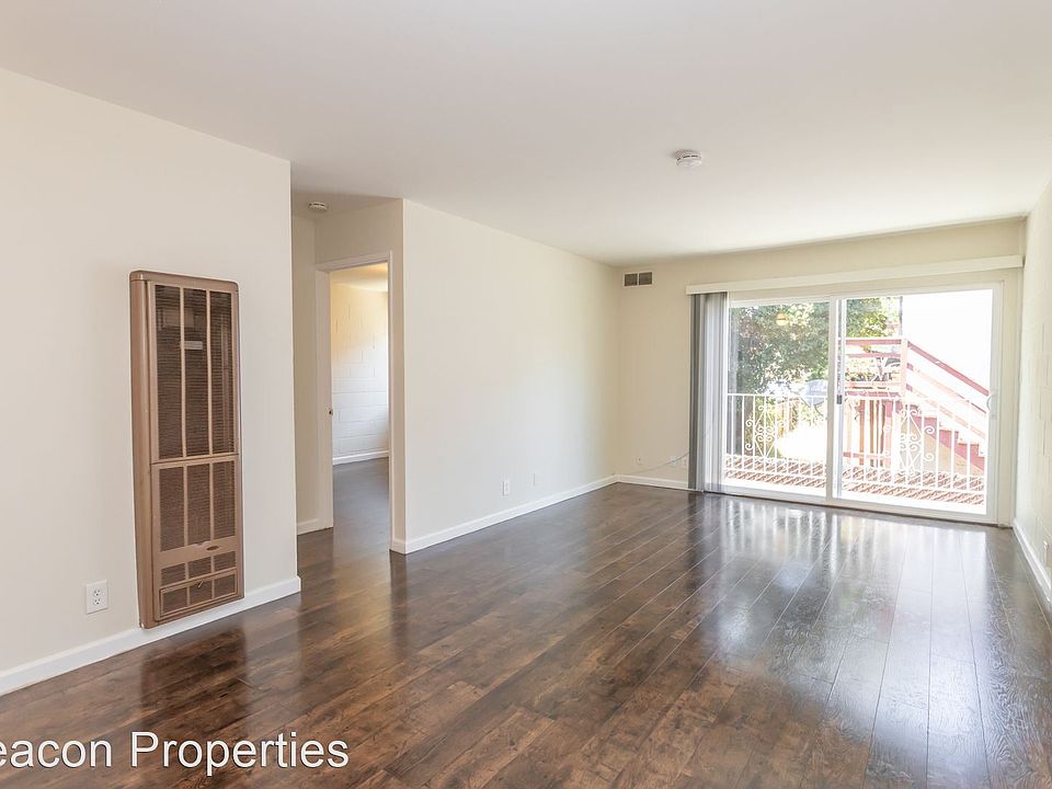 1st image of 9309 Bancroft Ave APT 8