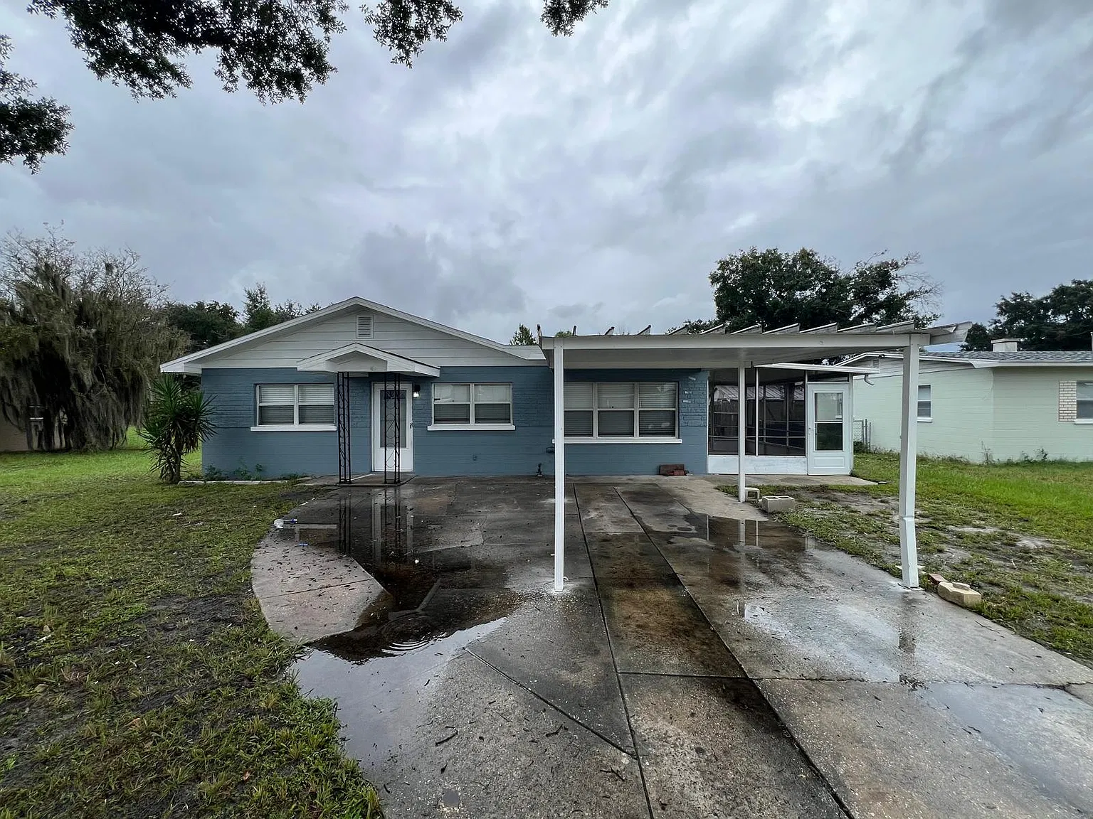 4 bed, 1413 sqft, $2,000 — Photo 2