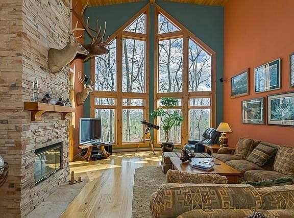 4th image of 12440 Golden Oaks Dr