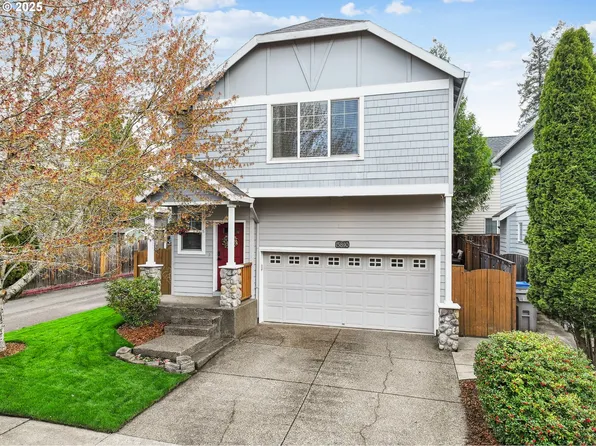 15890 SW Avon Pl, Tigard, OR 97224