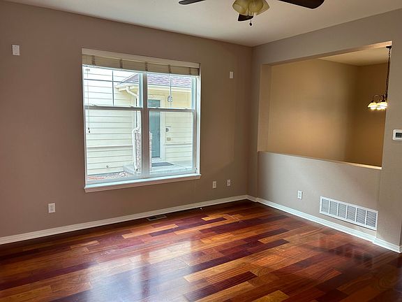 3rd image of 2533 Rock Creek Dr