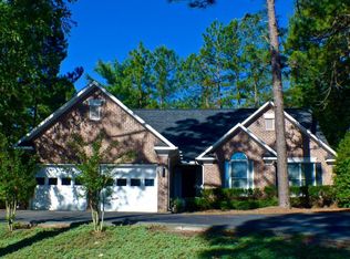 455 Saint Andrews Dr, Pinehurst, NC 28374