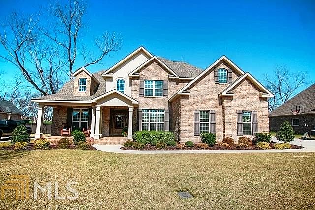 1st image of 411 Taylor Elaine Dr