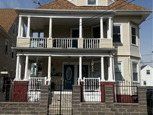 75 Sumter St, Providence, RI 02907