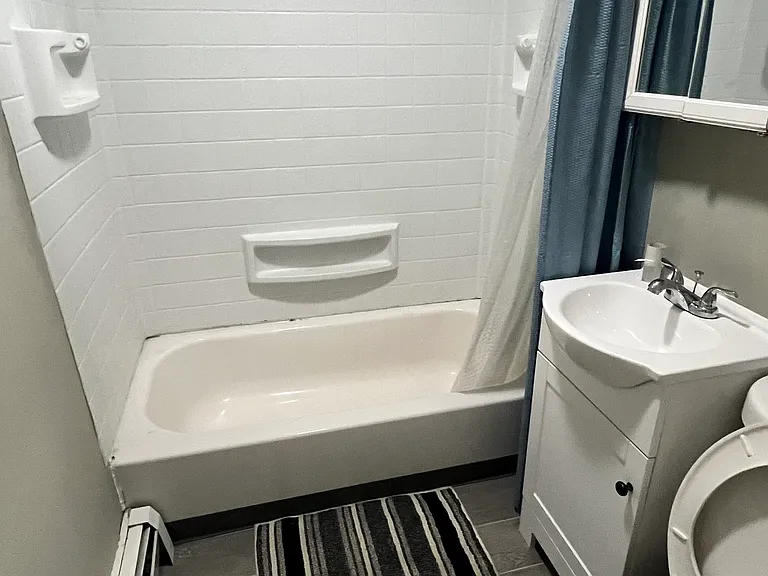 840 W Walnut St #1 — Photo 22