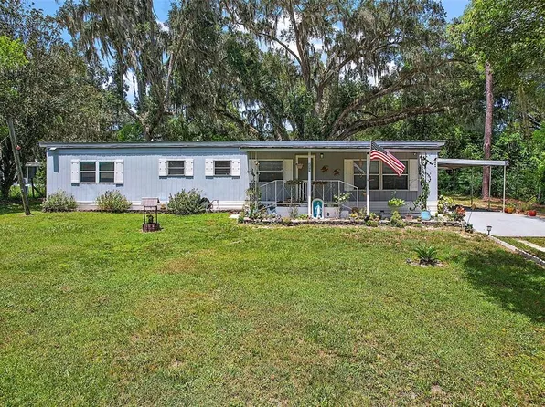 213 Oak Hill Rd, Lady Lake, FL 32159