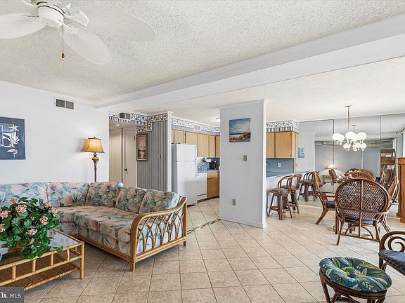 3rd image of 119 Old Landing Rd Unit 201B