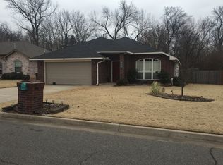 516 Bent Tree Rd, Noble, OK 73068