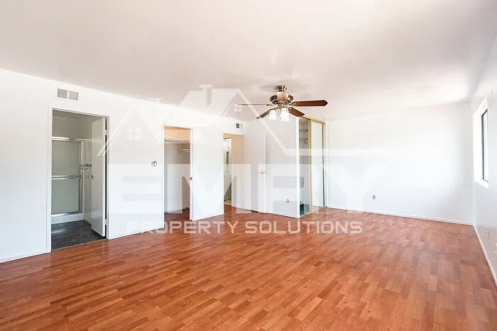 9781 Karmont Ave — Photo 25