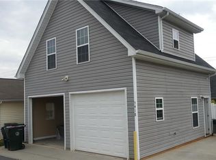 9418 Glenashley Dr, Cornelius, NC 28031