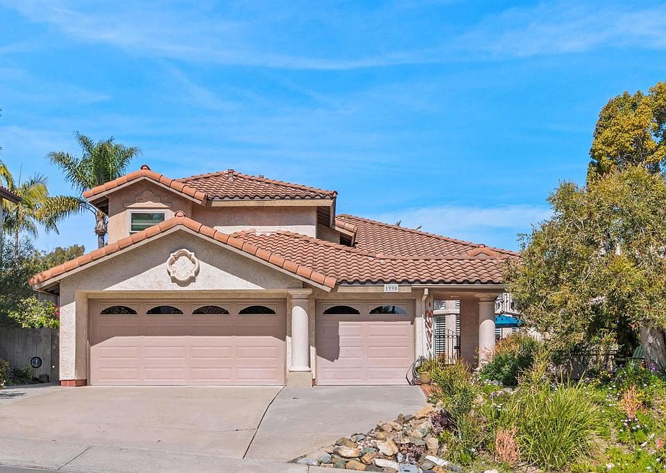 1st image of 1990 Avenida La Posta