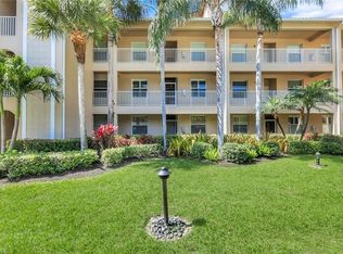 2690 Cypress Trace Cir APT 3212, Naples, FL 34119