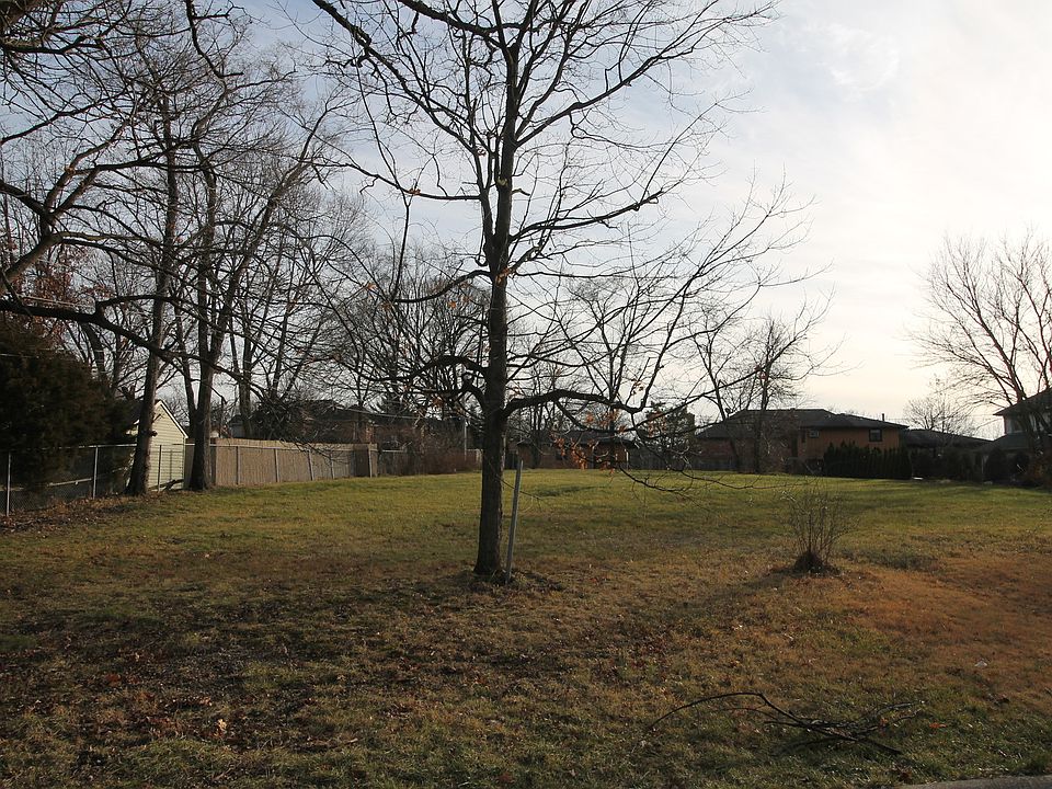 2nd image of 1121 Prospect Ave
