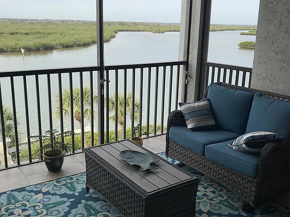 Porch with view of Dolphins 