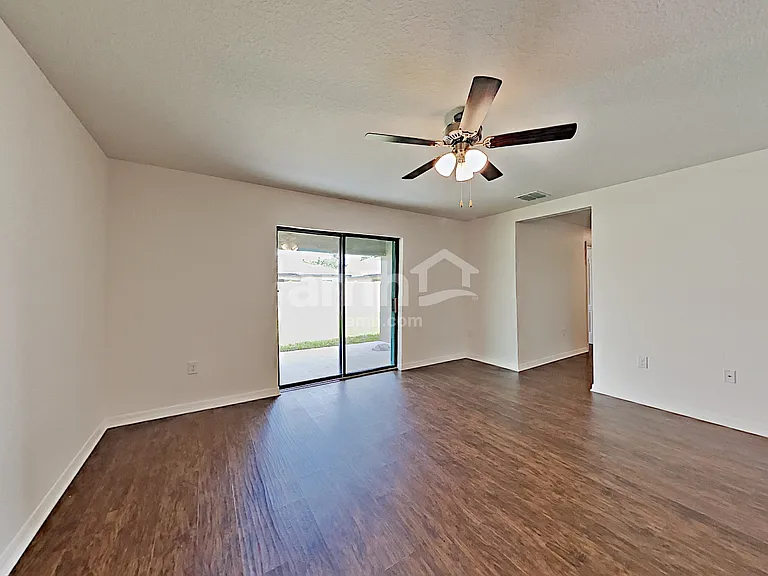 1108 Brenton Leaf Dr — Photo 6