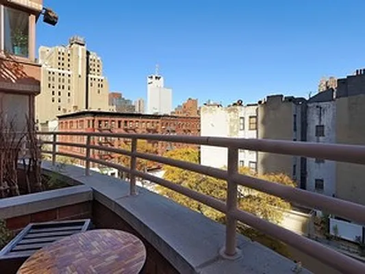 Sold by Corcoran | media 6