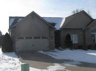 2286 Currie Ln, Bay City, MI