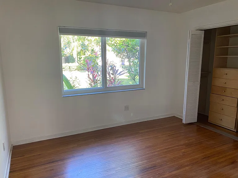 7630 SW 53rd Pl — Photo 7