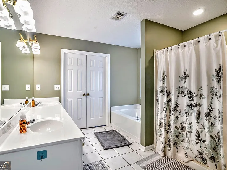 4306 Sugar Maple Ln NW — Photo 13