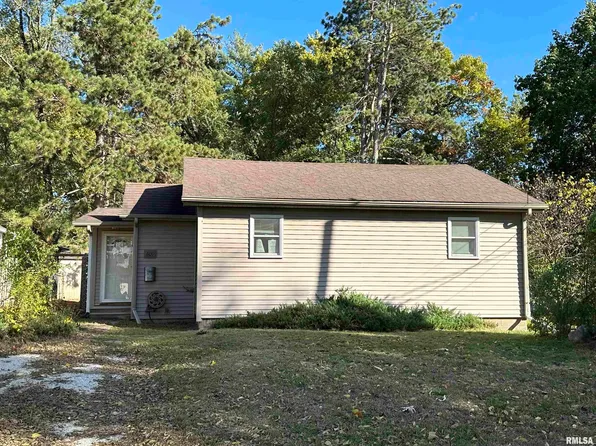 609 N High St, Havana, IL 62644