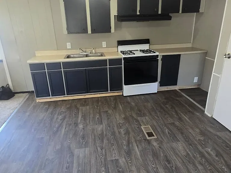 78 Red Pine Dr #78 — Photo 1