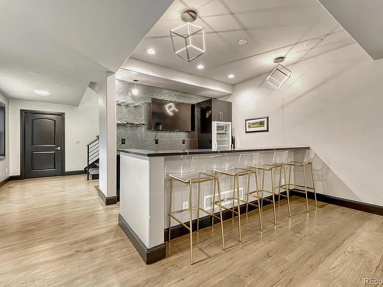 9486 E Winding Hill Ave — Photo 42
