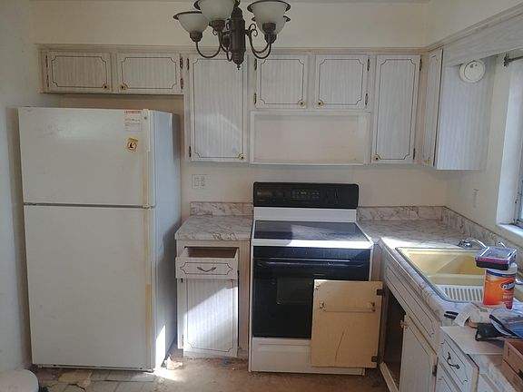 4th image of 101 S Osceola St