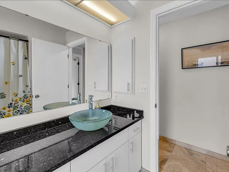 5462 Colonial Oaks Blvd — Photo 51