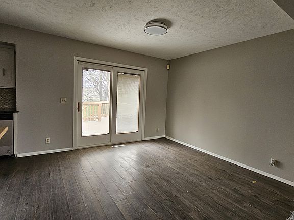 3rd image of 4729 N 131st St