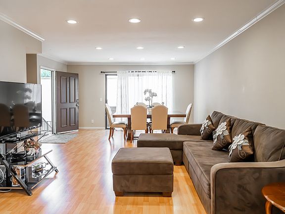 2nd image of 10240 Silverton Ave APT 8