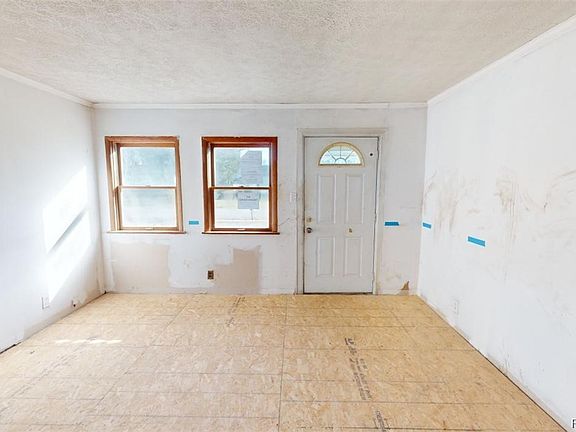 5th image of 110 Byrd Ln