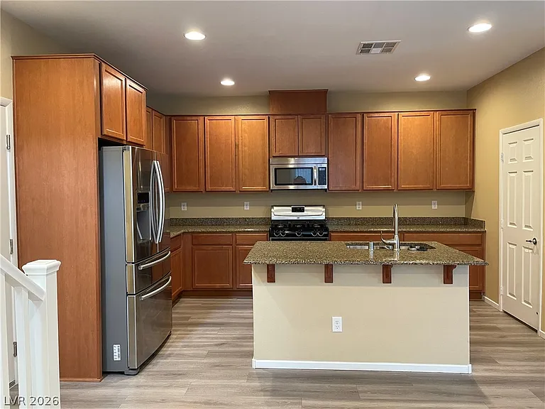 8620 Rowland Bluff Ave — Photo 10