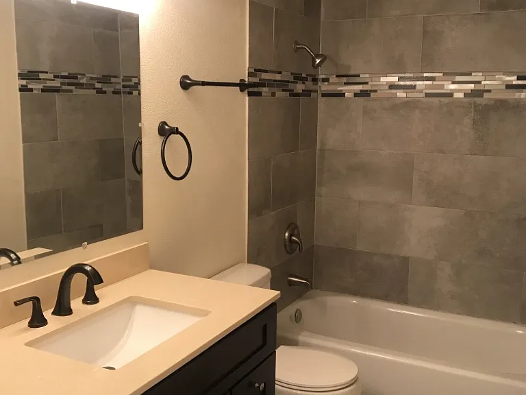 1021 Delaware Dr #1 — Photo 7